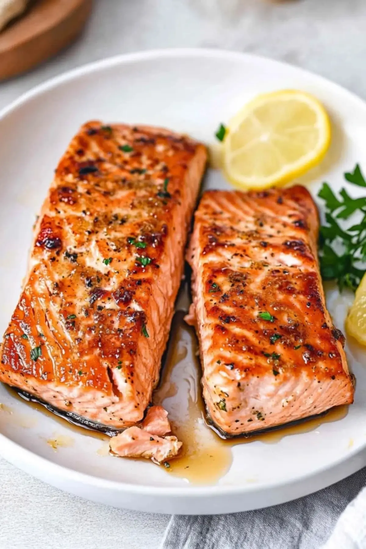 Air Fryer Honey Garlic Salmon 
