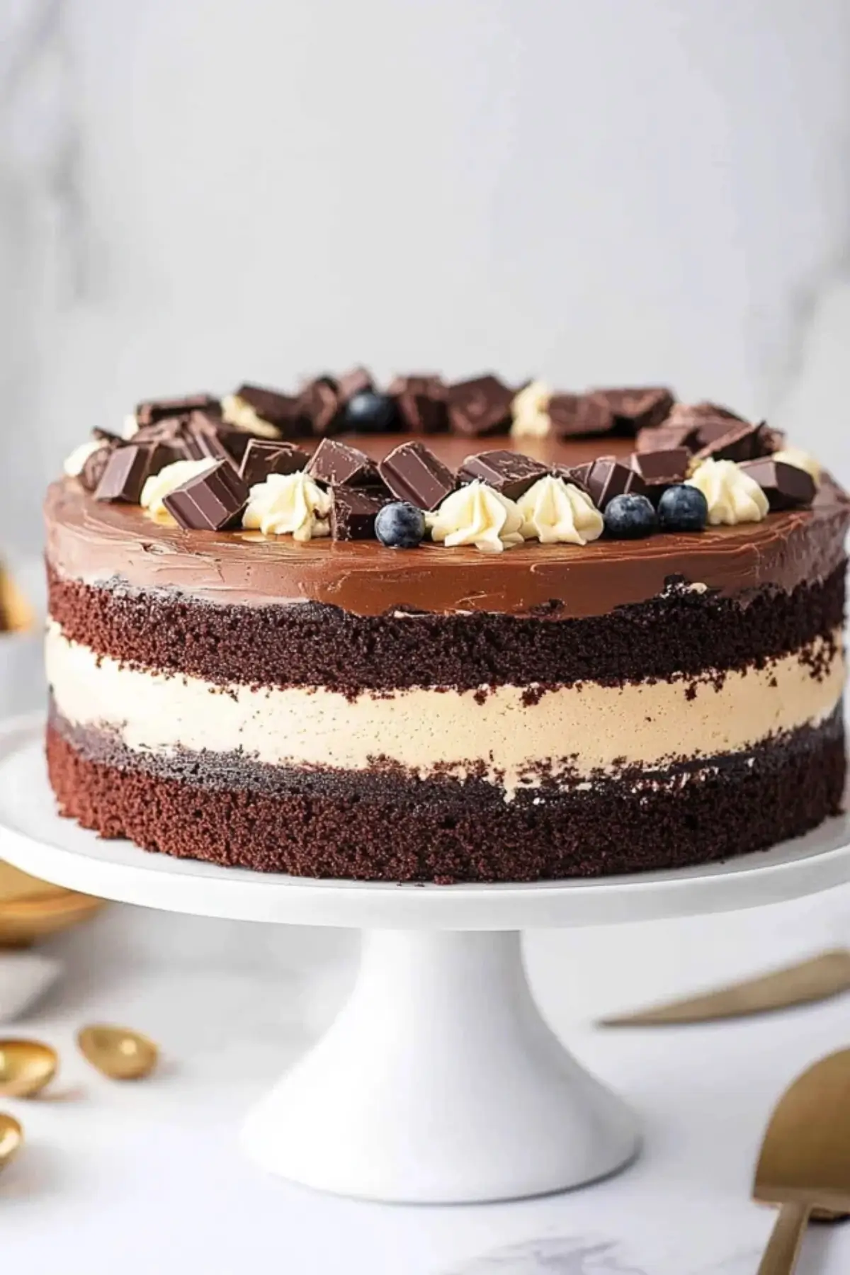 Tuxedo Cake 