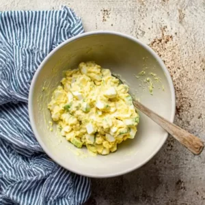Quick and Easy Egg Salad Sandwich Recipe