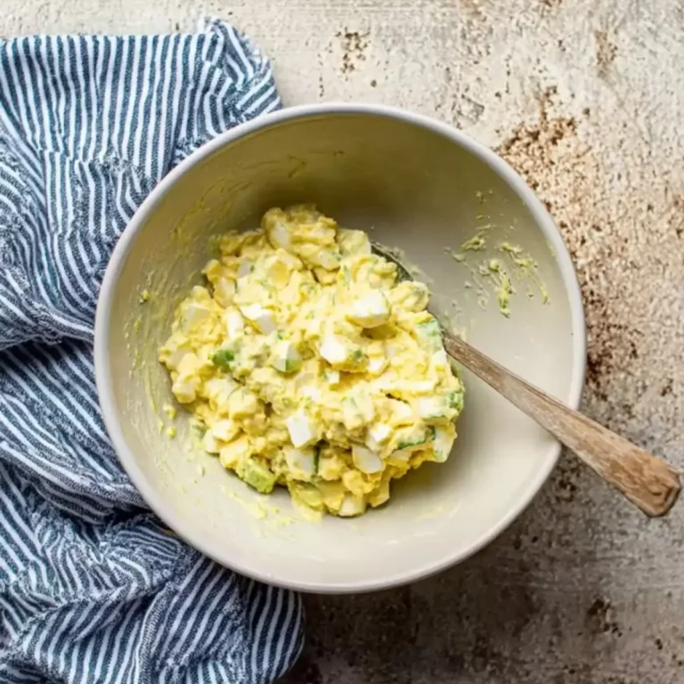 Quick and Easy Egg Salad Sandwich Recipe
