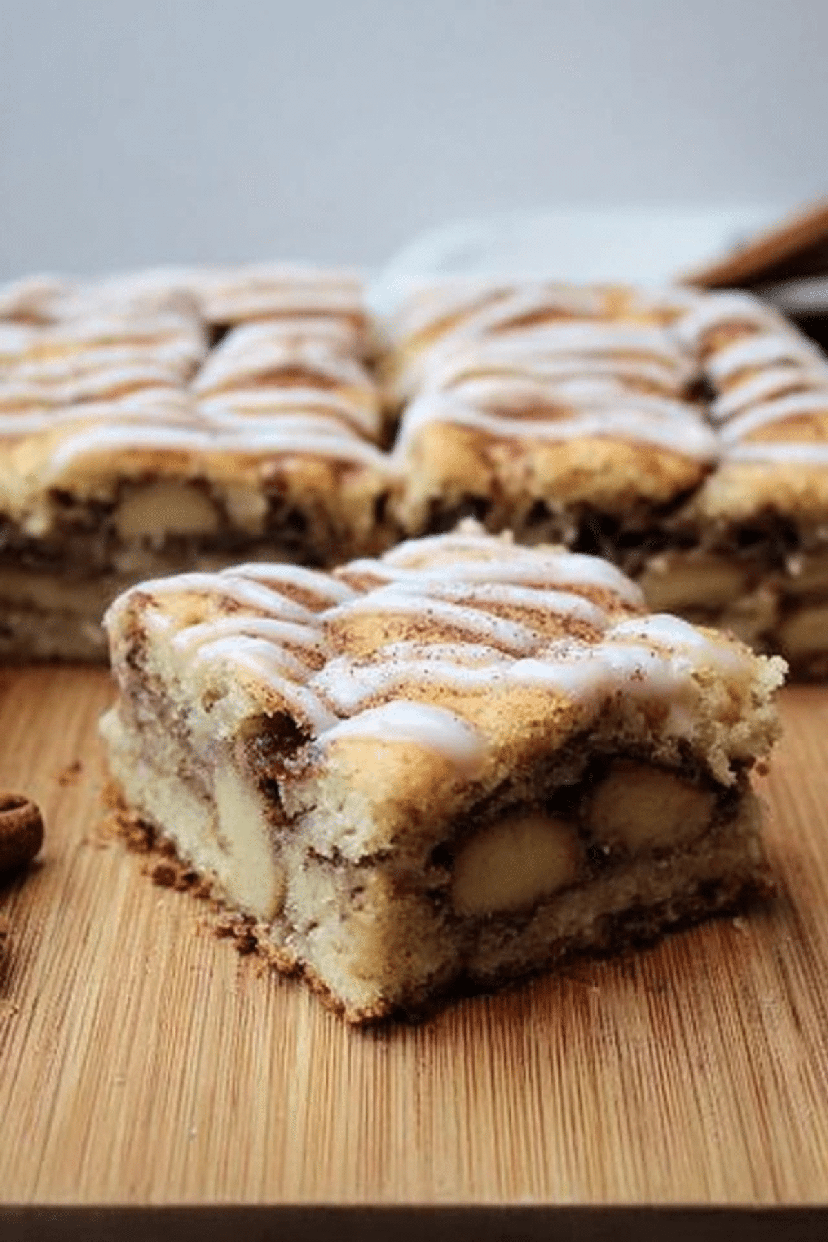 Apple Cinnamon Sheet Cake