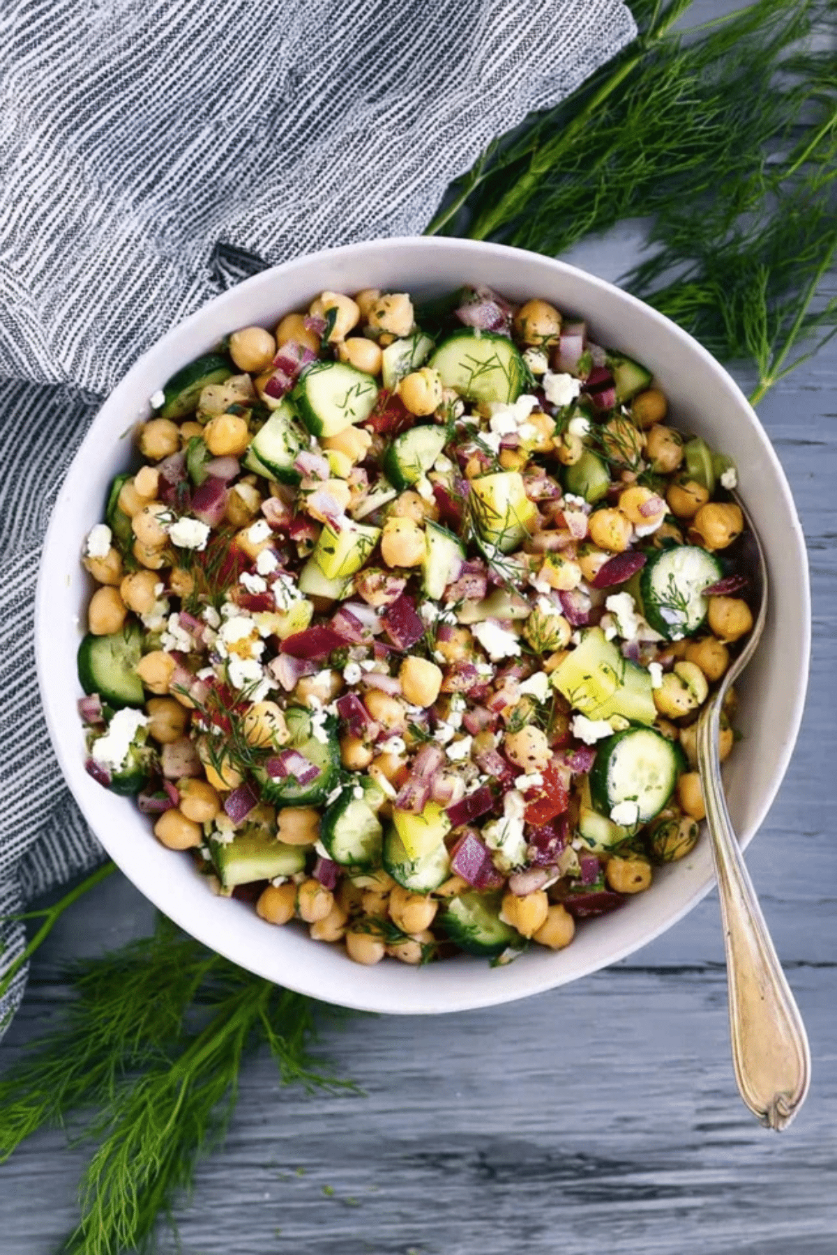 Mediterranean Chickpea Salad 