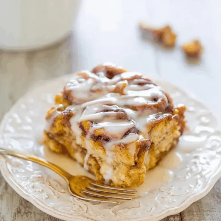 Pumpkin Cinnamon Roll Bake