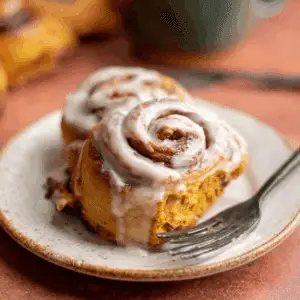 Pumpkin Cinnamon Rolls