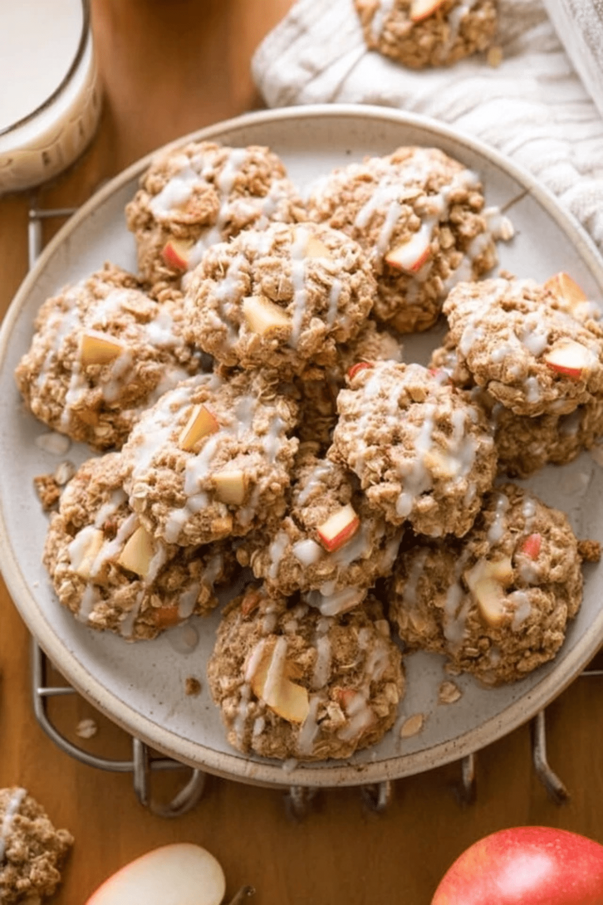 Apple Cinnamon Oatmeal Cookies