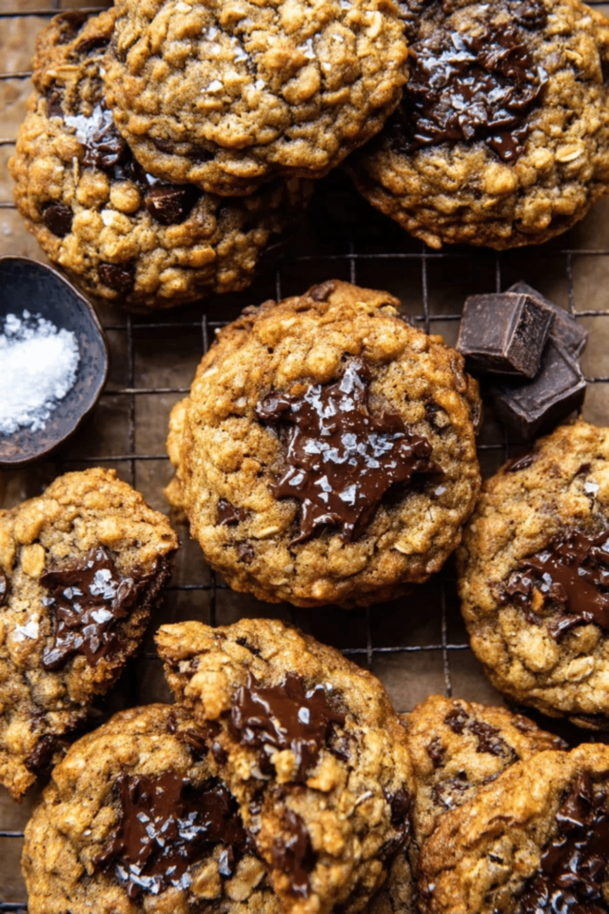 Brown Butter Pumpkin Oatmeal Chocolate Chip Cookies
