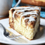 Cinnamon Roll Cheesecake