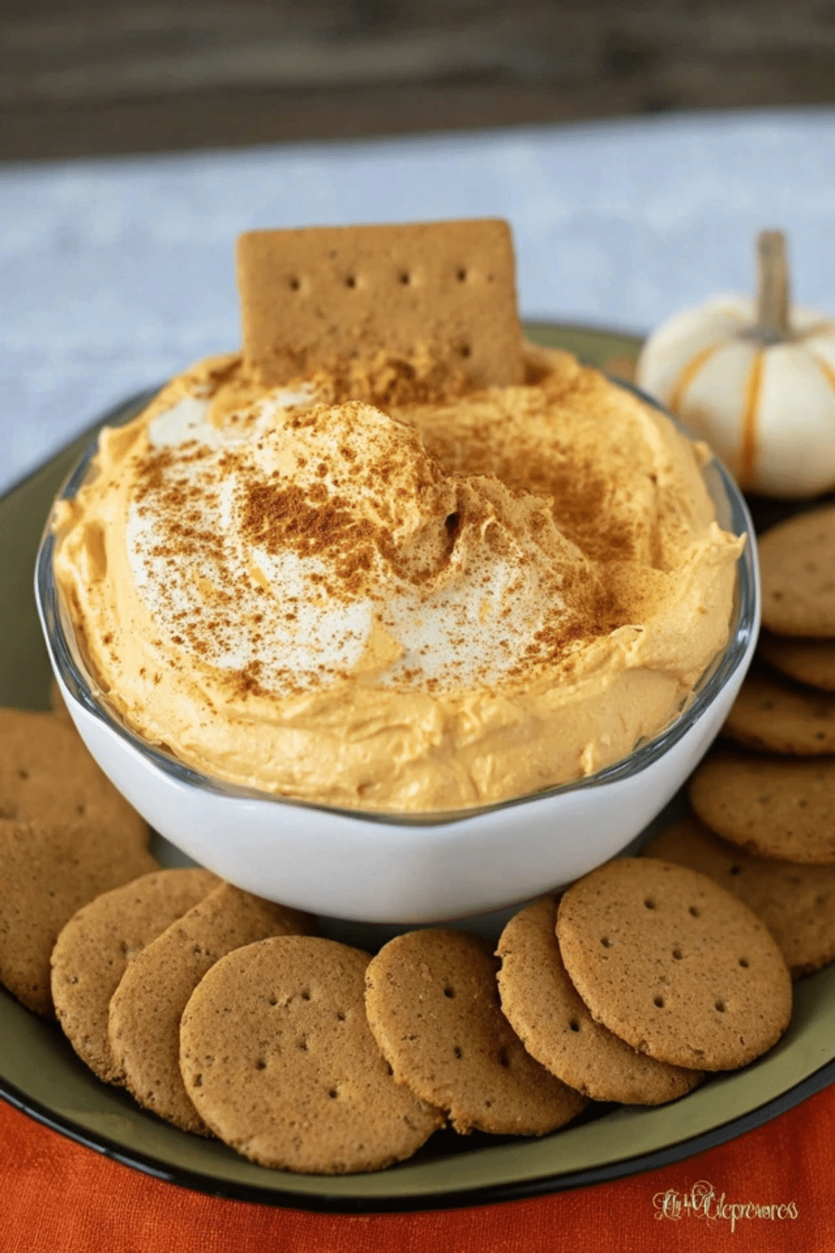 Pumpkin Cheesecake Dip