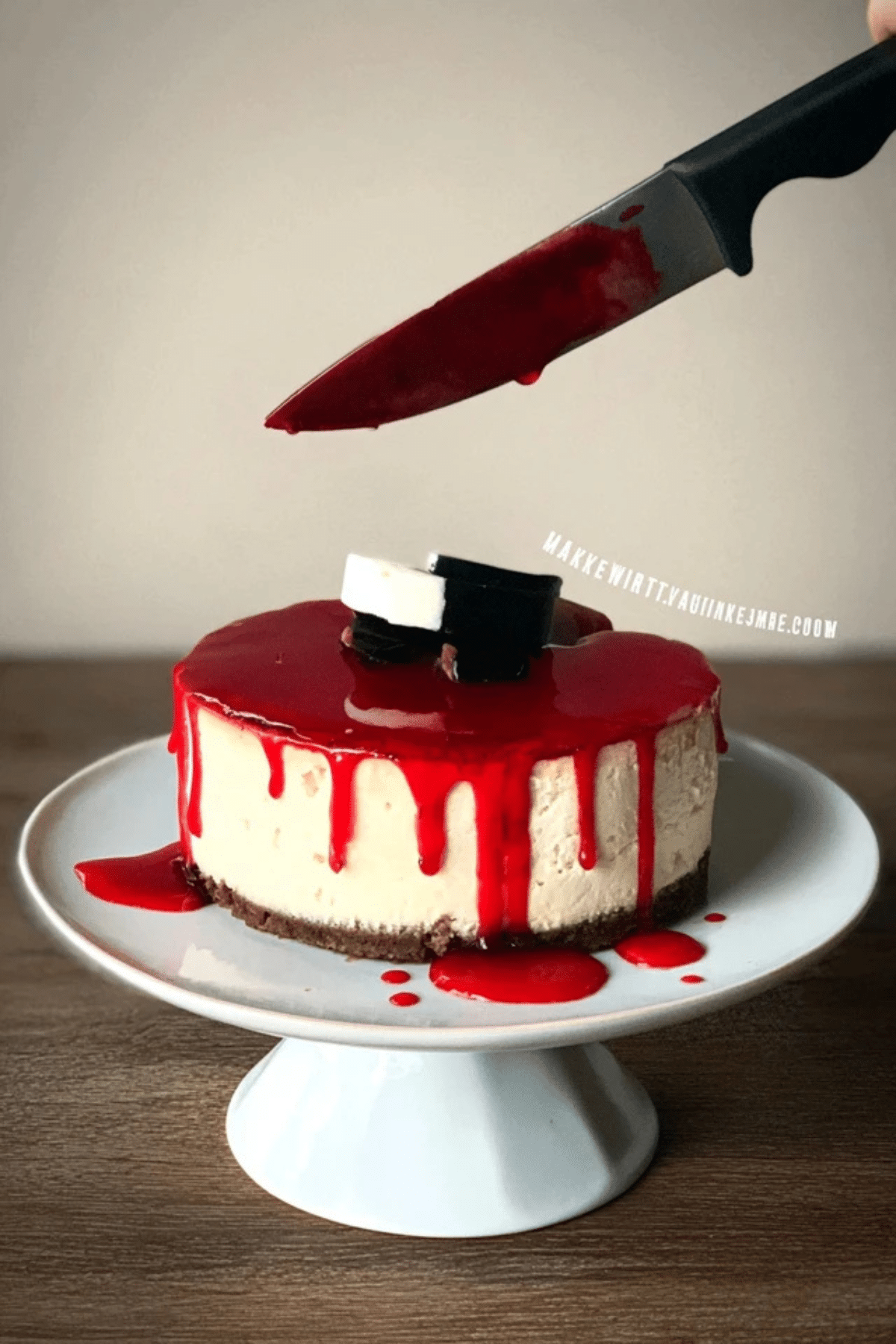 Bloody Good Halloween Cheesecake