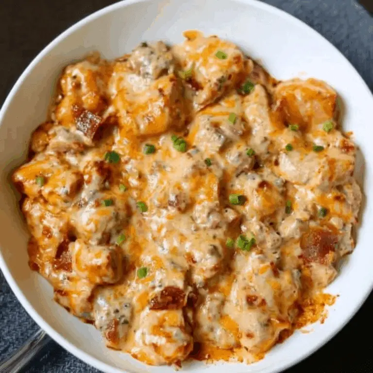 Keto Buffalo Chicken Skillet