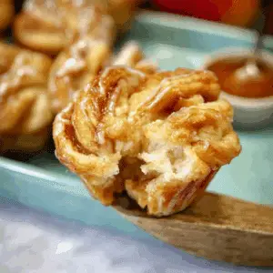 Peach Pie Cruffins