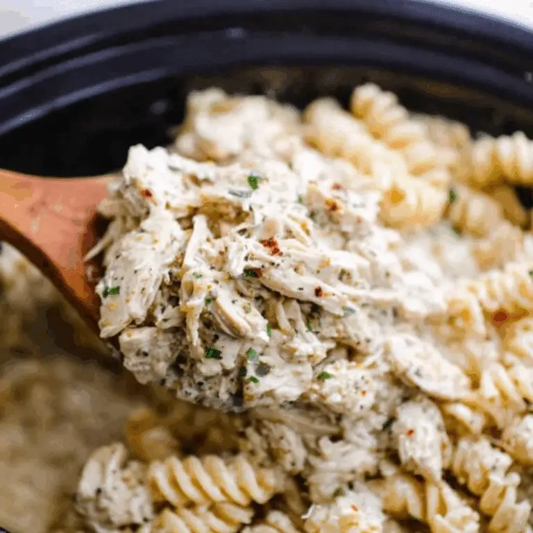 Crockpot Parmesan Garlic Chicken Pasta