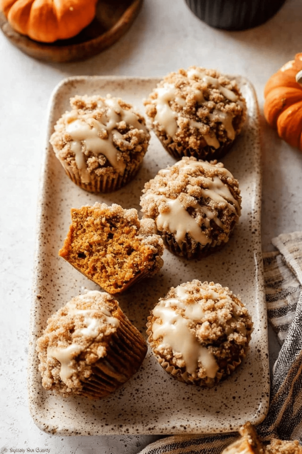 Pumpkin Crumb Cake Muffins (3)