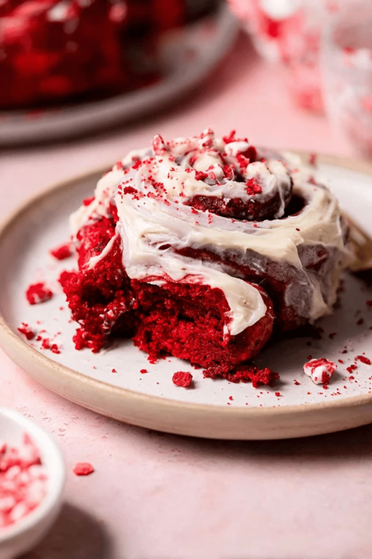 Red Velvet Cinnamon Rolls with Cream Cheese Frosting (1)
