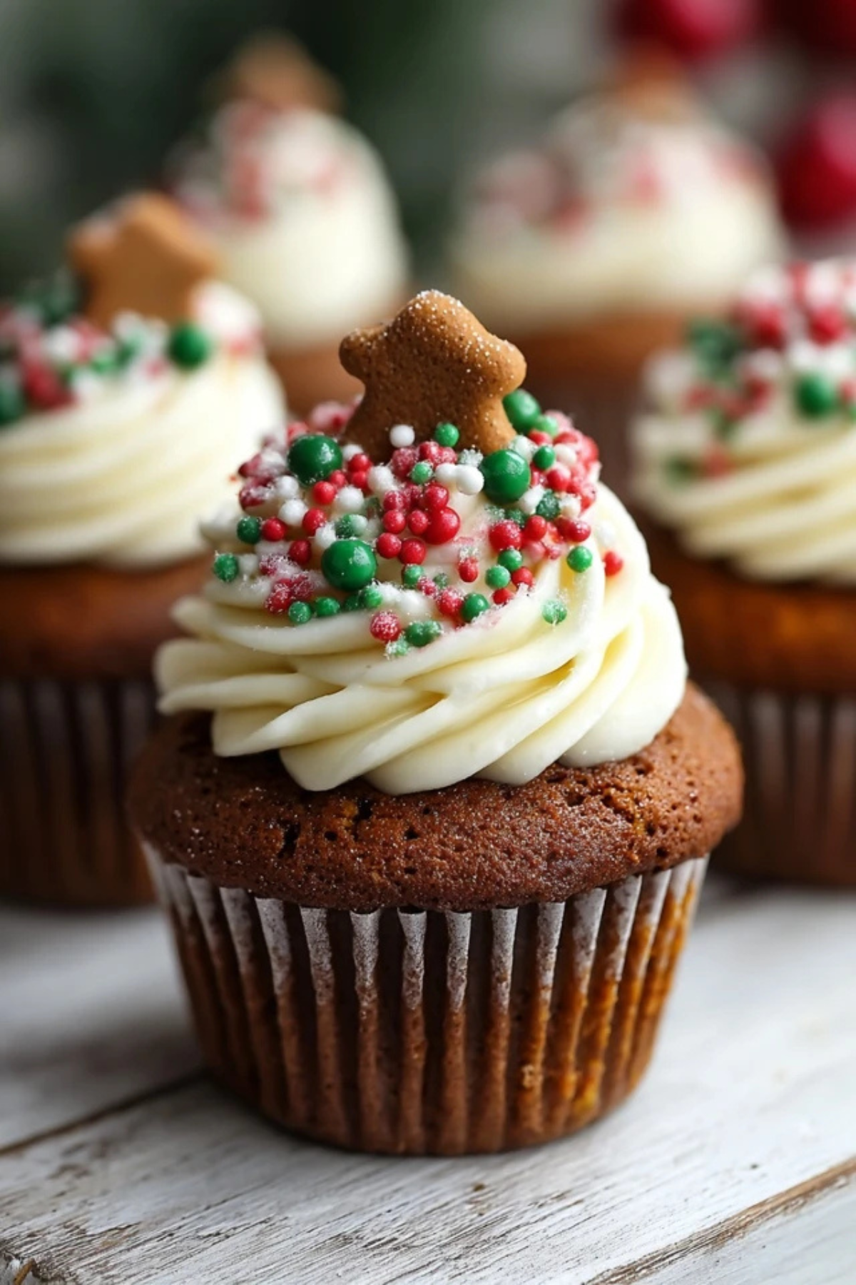 Christmas Gingerbread Cupcakes