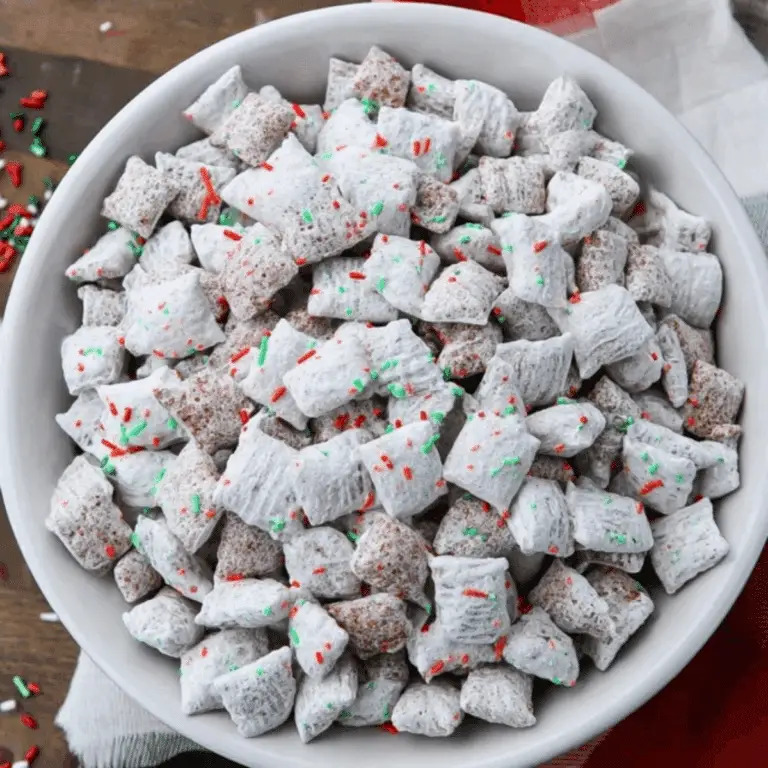 Holiday Puppy Chow (3)