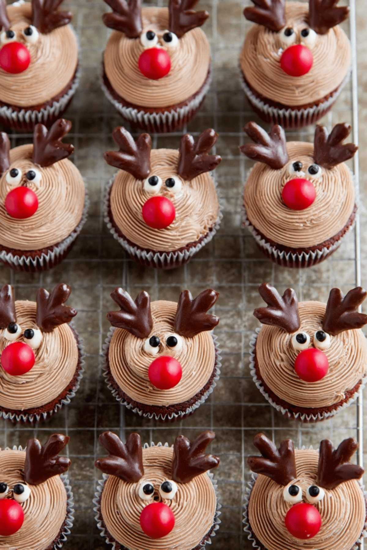 Reindeer Cupcakes (1)