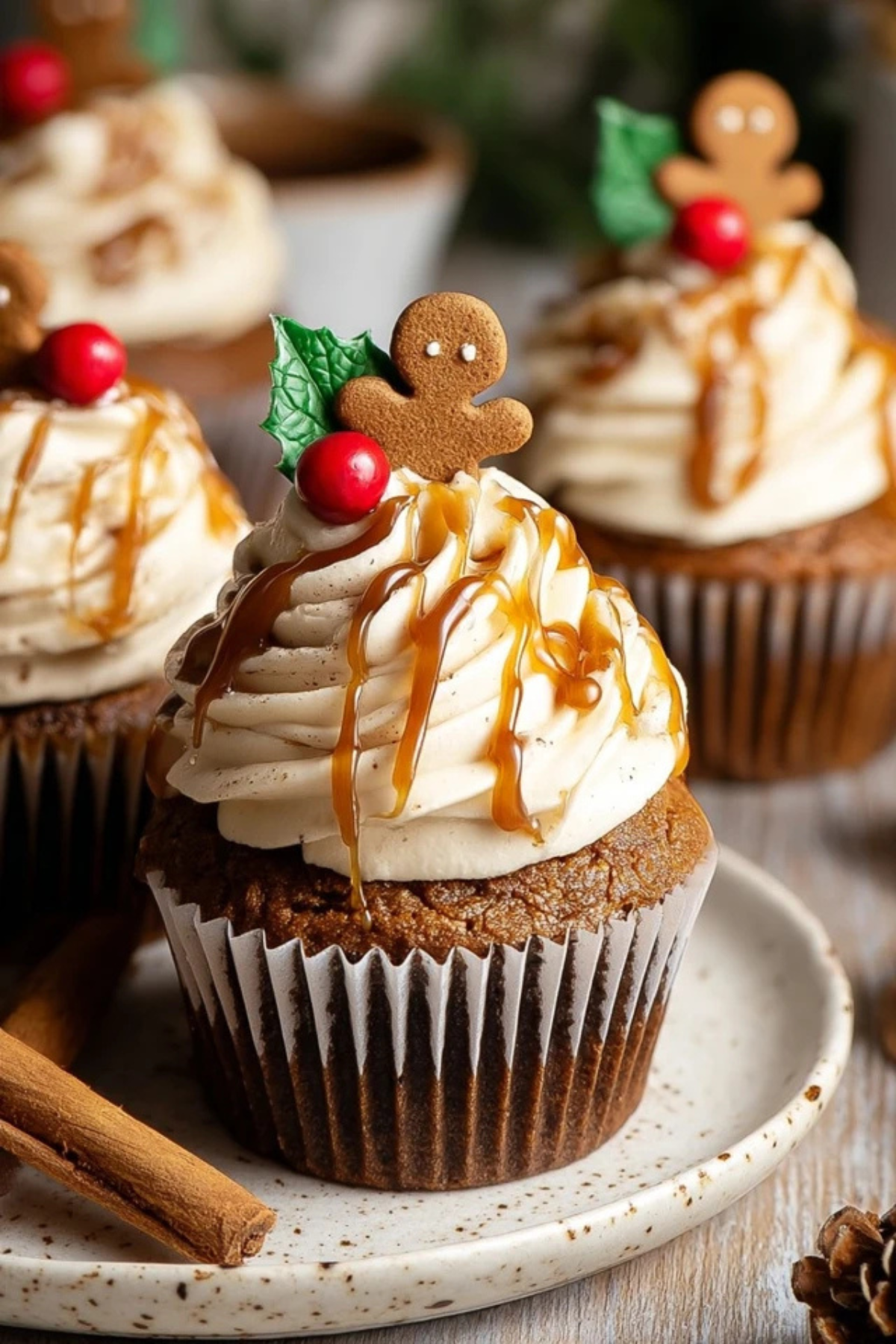 Vegan Gingerbread Cupcakes