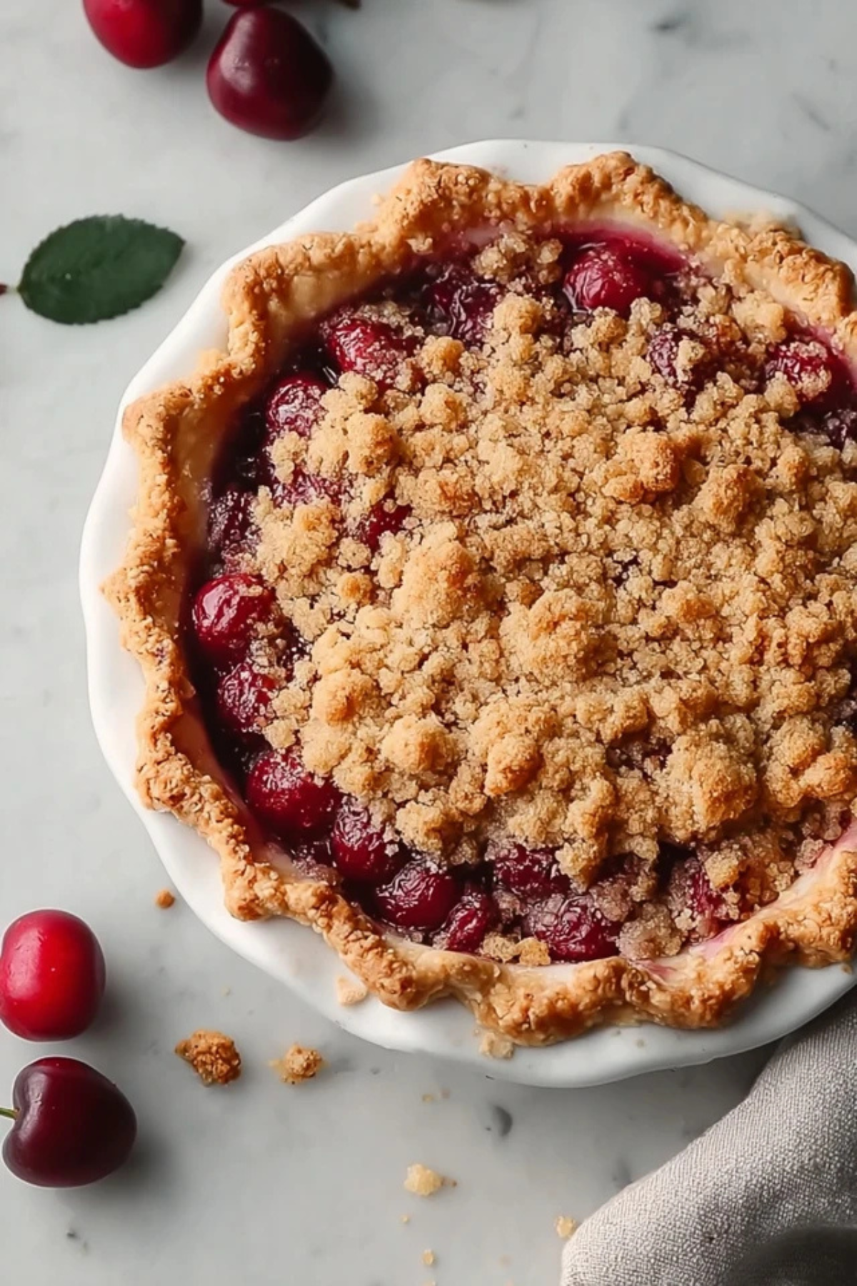 Cherry Crumb Pie (1)