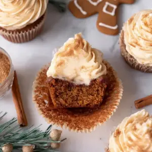 Gingerbread Latte Cupcakes