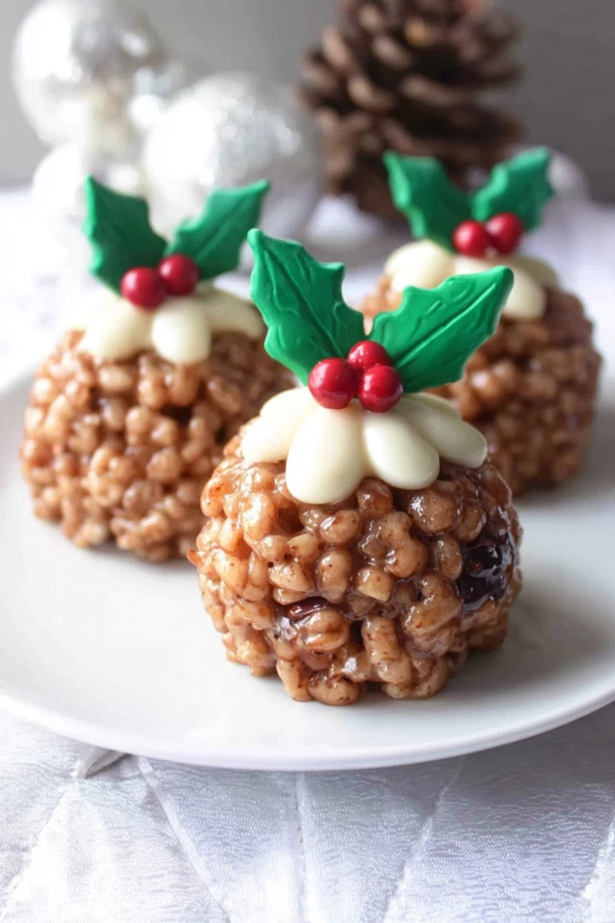 Rice Krispie Christmas Puddings (1)