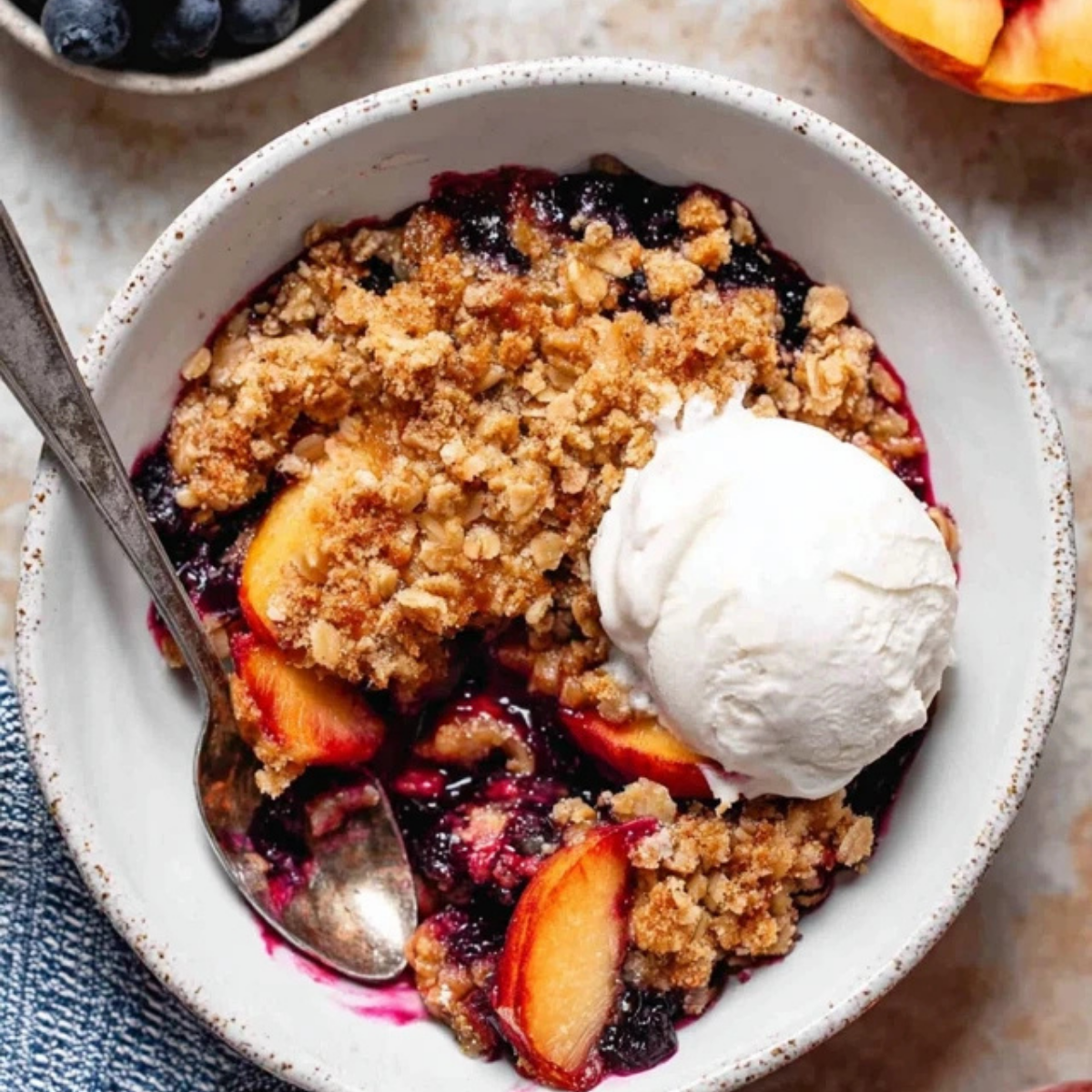 Blueberry Peach Crumble