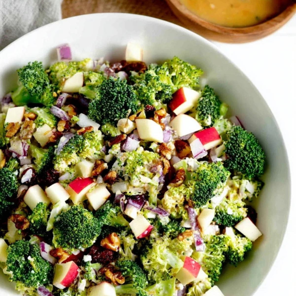 Broccoli Apple Salad