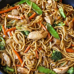 Chicken Lo Mein