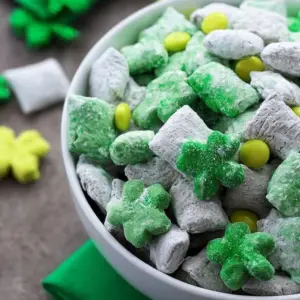 St Patrick’s Day Puppy Chow