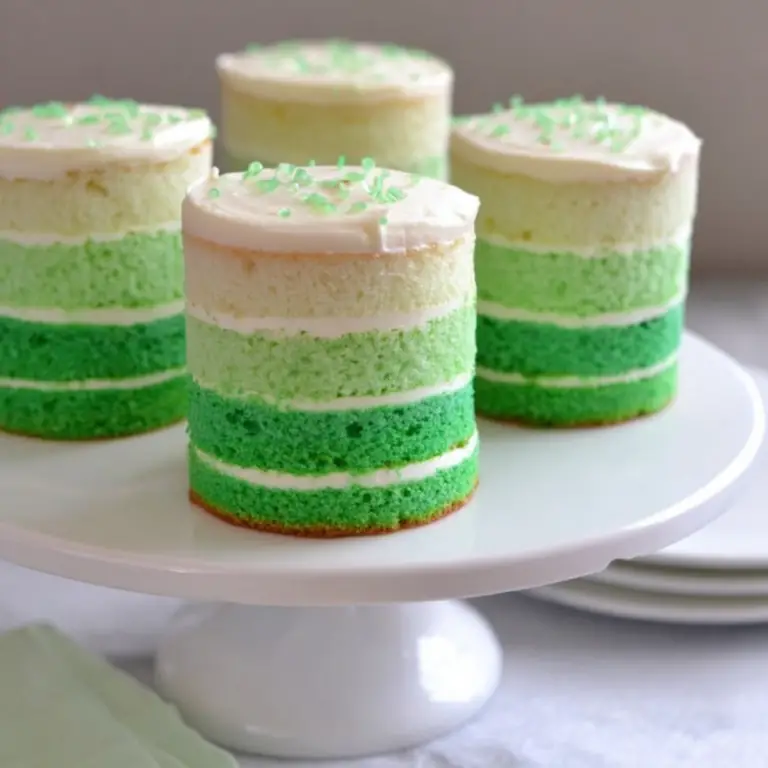 St Patrick's Day Mini Ombre Cakes (3)