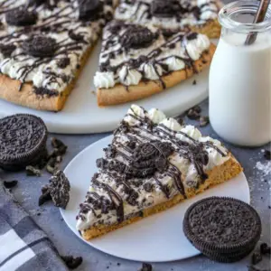 Cookies and Cream Dessert Pizza