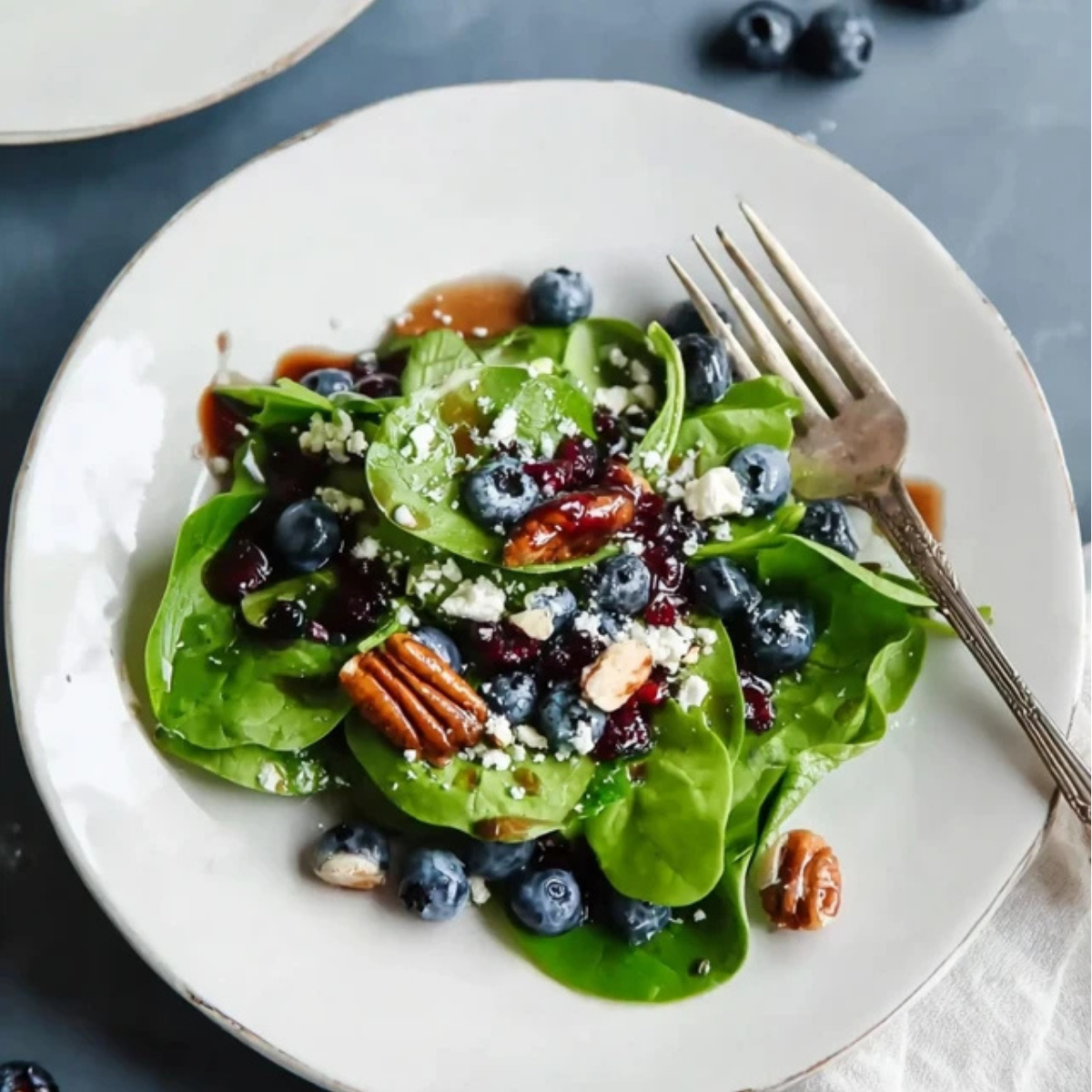 blueberry spinach salad with honey balsamic dressing