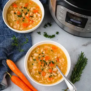 Instant Pot White Bean Soup