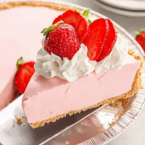No Bake Strawberry Pie