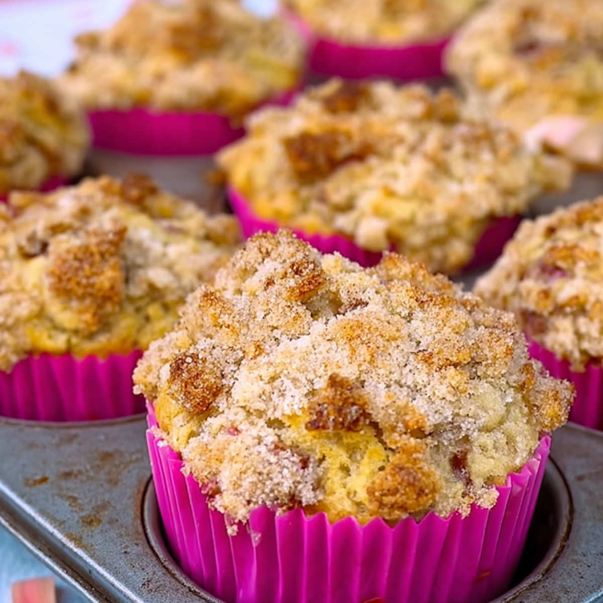 Rhubarb Streusel Muffins