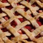Spiced Strawberry Rhubarb Pie