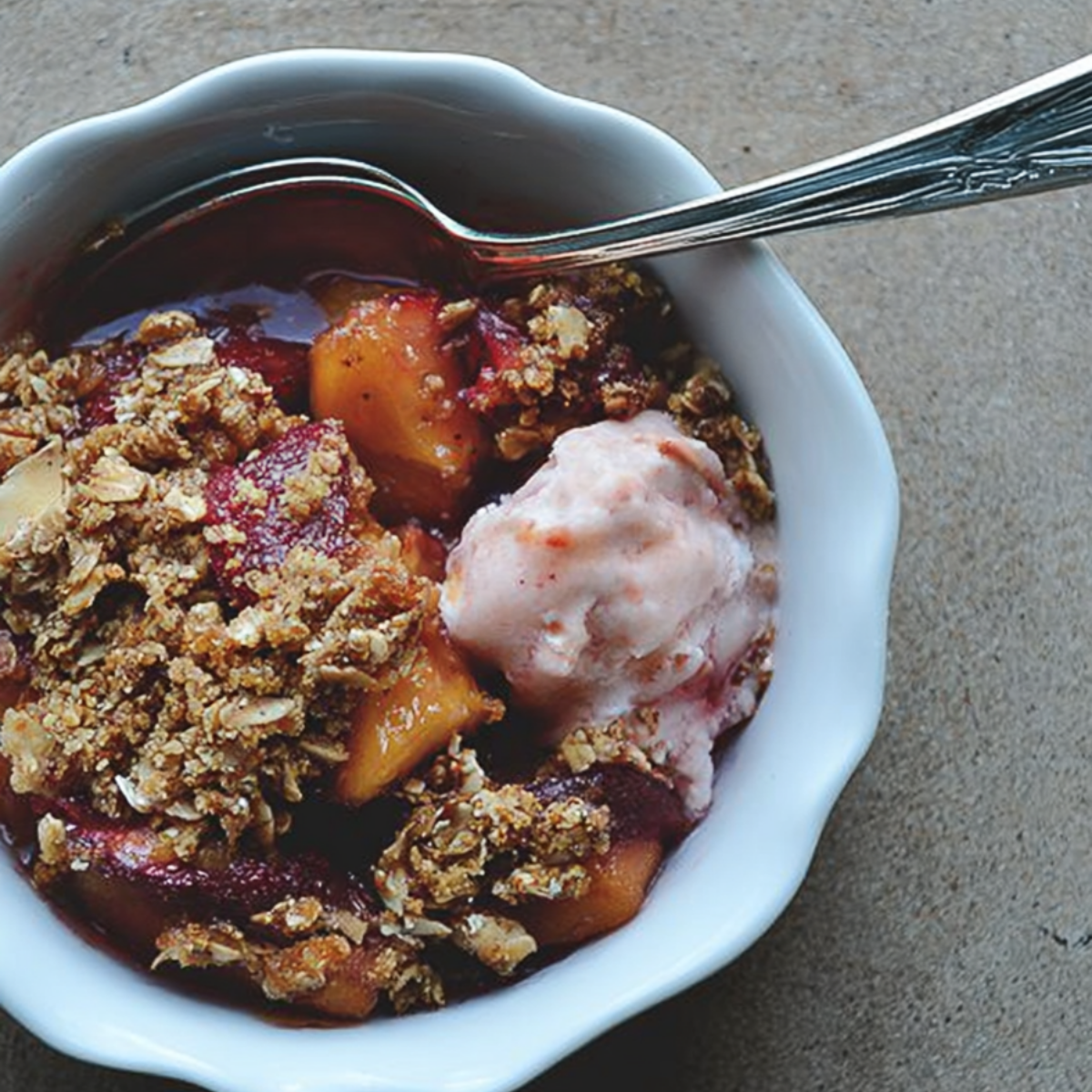 Gluten Free Strawberry Nectarine Crisp