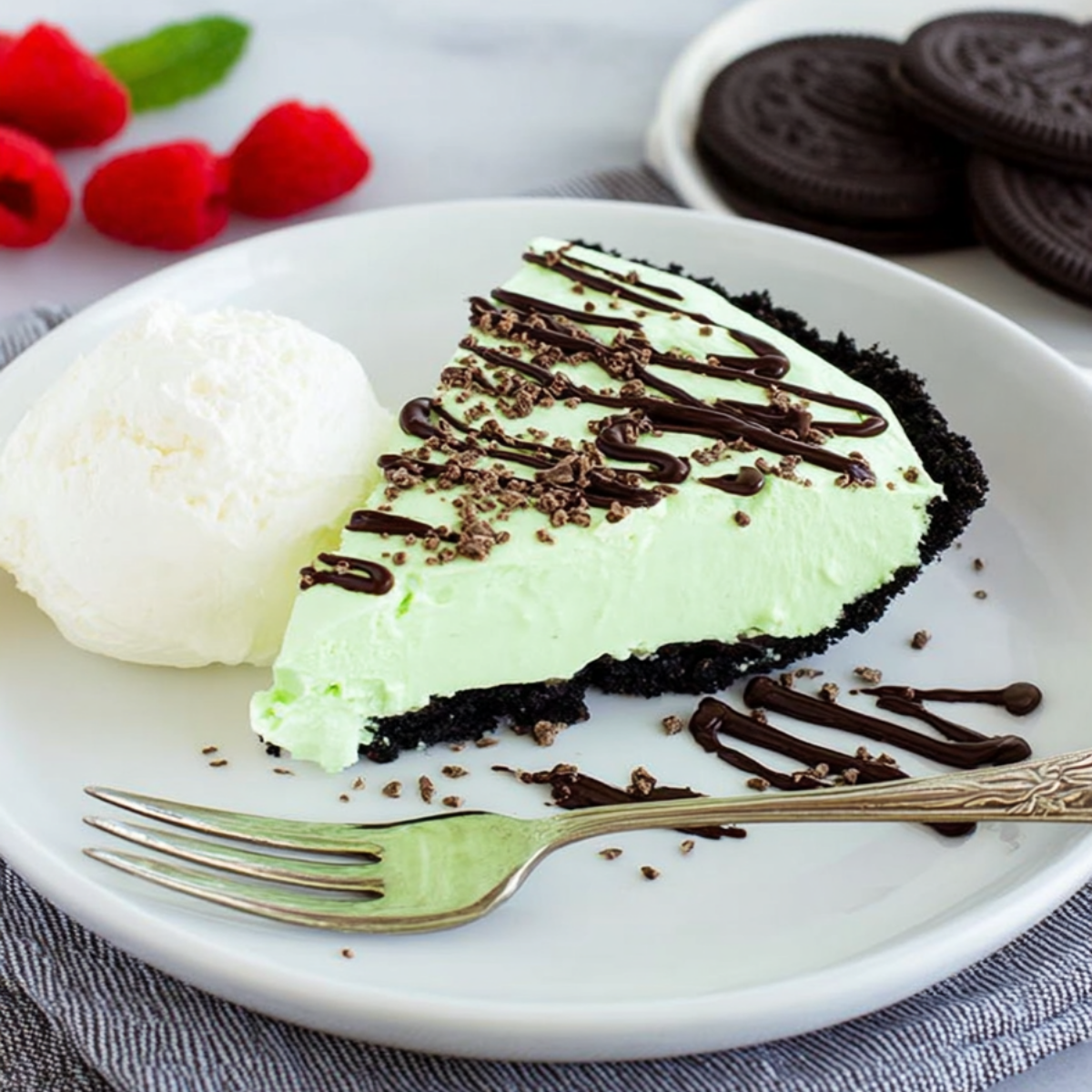 Mint Chocolate Grasshopper Pie