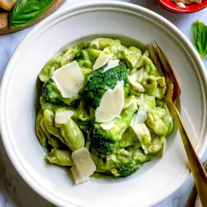 Broccoli pasta