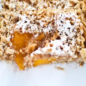 Oatmeal Peach Cobbler Bake