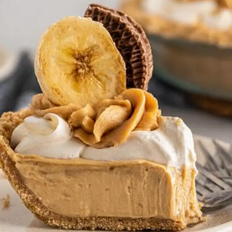 Peanut Butter Banana Icebox Pie